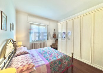 Camera / camera da letto - Three-room apartment Via Conciliazione
10, Olgiate Olona - photo 12