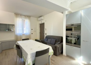 Foto 3 - Bilocale Via Achille Grandi
 
13, Seveso - foto 3