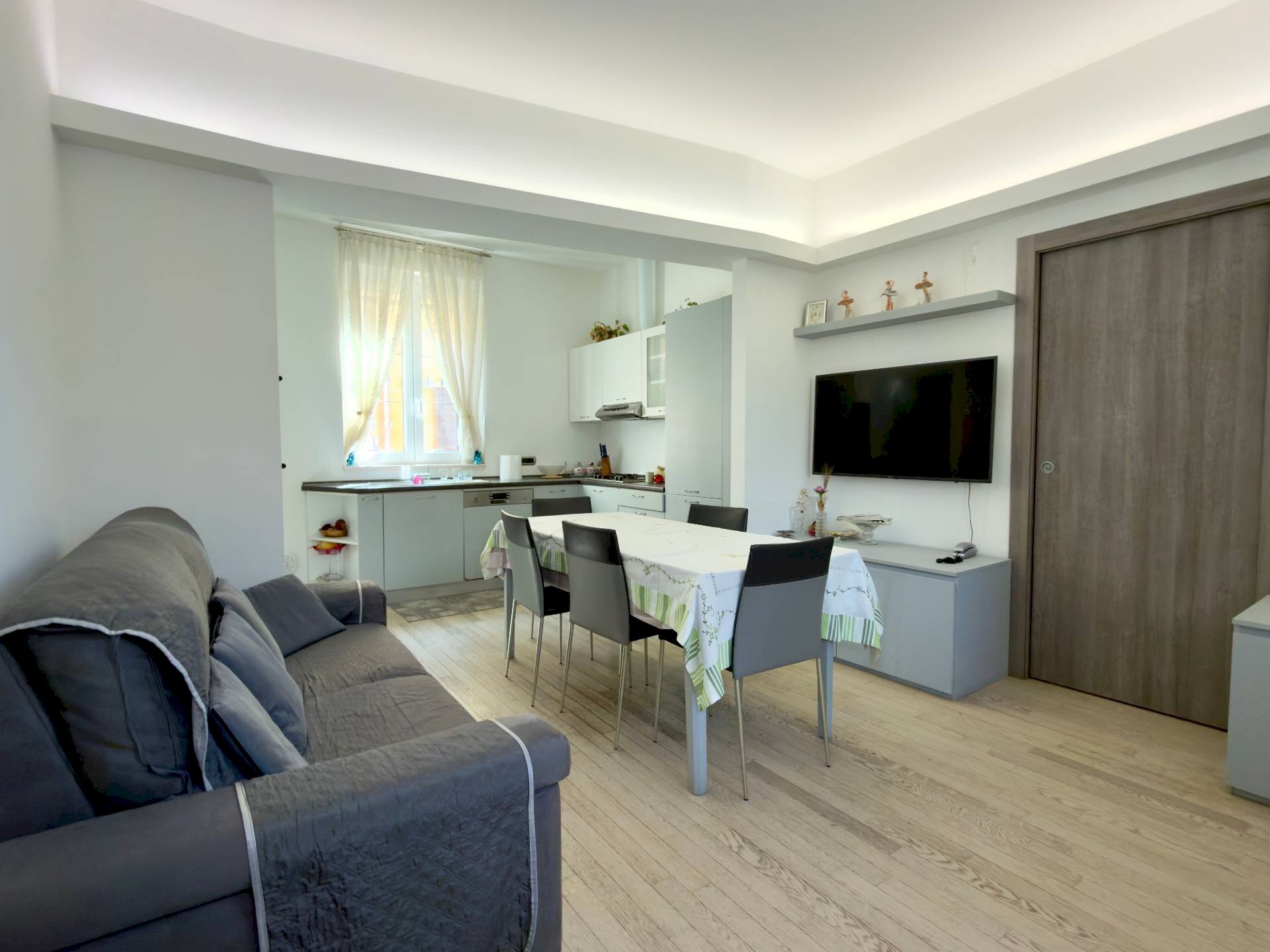 Foto 1 - Bilocale Via Achille Grandi
 
13, Seveso - foto 1