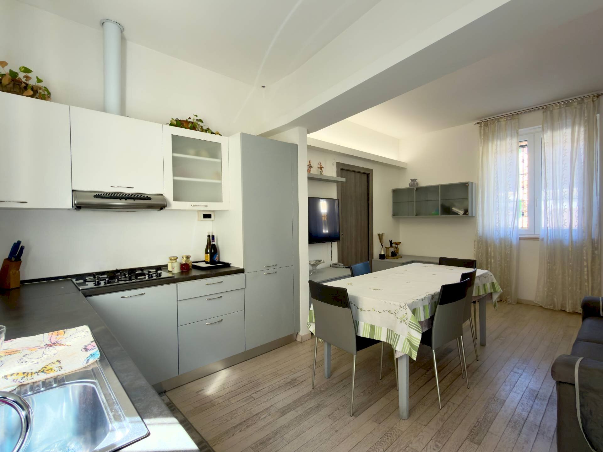 Foto 3 - Bilocale Via Achille Grandi
 
13, Seveso - foto 3