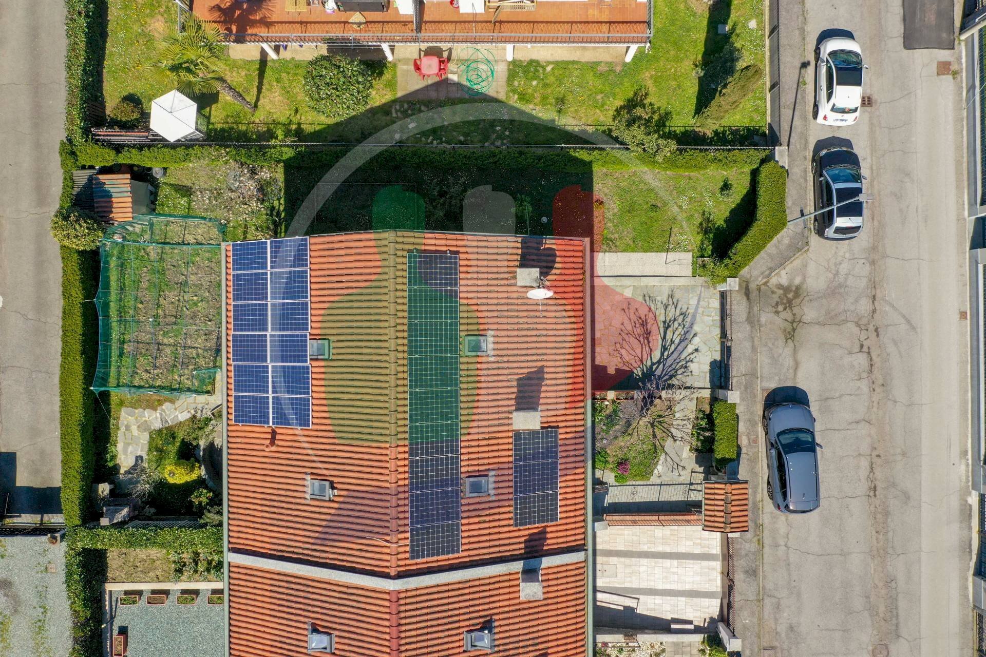 Foto 3 - Villa a Schiera Via Einaudi
 
10, None - foto 3