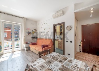 Sala da pranzo - Bilocale via Leonardo dal Vinci
 
44, Sesto San Giovanni - foto 2