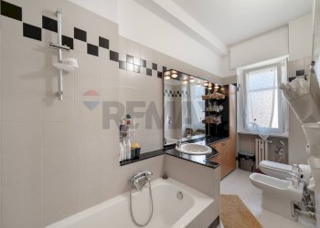 Bagno - Bilocale via Leonardo dal Vinci
 
44, Sesto San Giovanni - foto 18