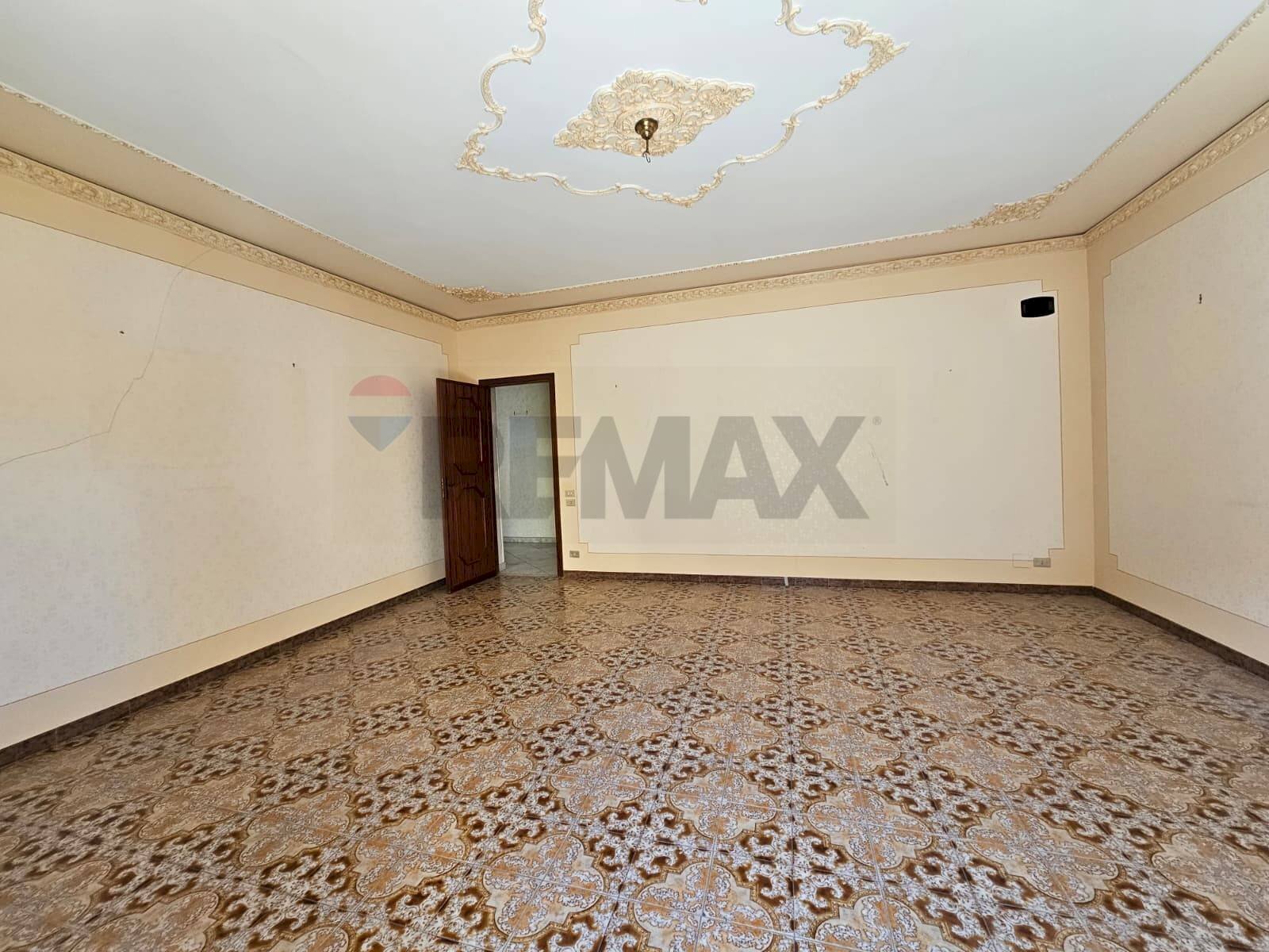 Stanza vuota - Appartamento Via Ruggero il Normanno
 
24, Bagheria - foto 1