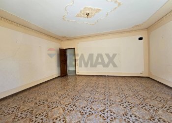 Stanza vuota - Appartamento Via Ruggero il Normanno
 
24, Bagheria - foto 1