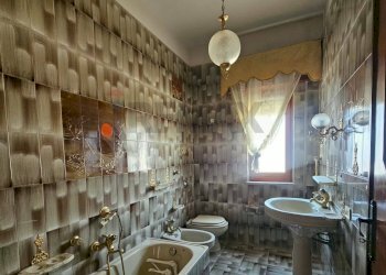 Bagno - Appartamento Via Ruggero il Normanno
 
24, Bagheria - foto 12