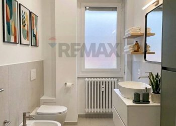 Bagno - Bilocale Via Roosevelt
 
9, Como - foto 10