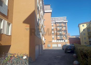 Edificio all\'aperto - Bilocale Via Roosevelt
 
9, Como - foto 19