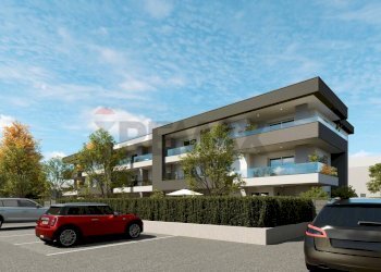 Edificio all\'aperto - Trilocale via trento, Cadorago - foto 3