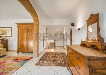 Hall / corridoio - Casa indipendente via per san Faustino
 
31, Rubiera - foto 5