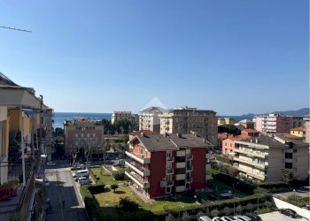 Quadrilocale Via chiarella, Chiavari - foto 1