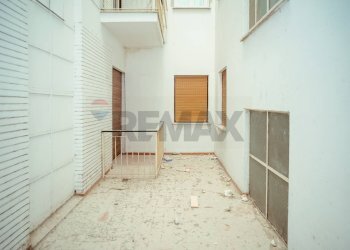 Terrazza - Negozio via bolognola
 
74, Roma - foto 7