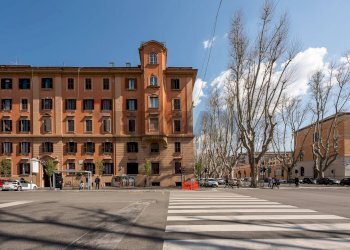 Edificio all\'aperto - Apartment Via Giuseppe Ferrari
 
2, Roma - photo 1