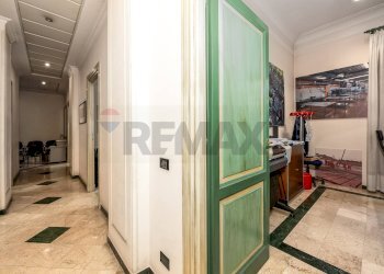 Hall / corridoio - Apartment Via Giuseppe Ferrari
 
2, Roma - photo 12