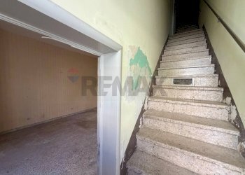 Scale - Casa indipendente Via Generale Scrofani
 
48, Ragusa - foto 4