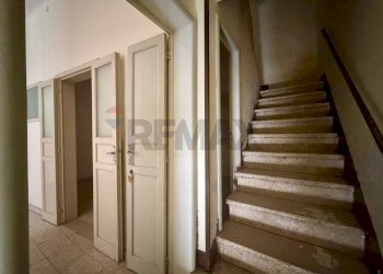 Scale - Casa indipendente Via Generale Scrofani
 
48, Ragusa - foto 12