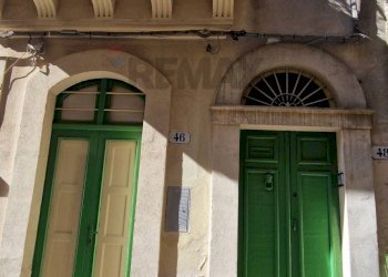 Edificio all\'aperto - Casa indipendente via Minardi, Ragusa - foto 1