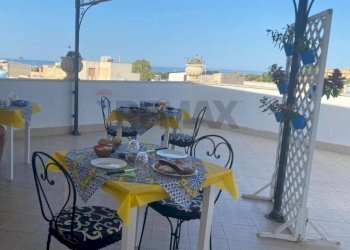 Terrazza - Casa indipendente Via Sirio
 
15, Castelvetrano - foto 3