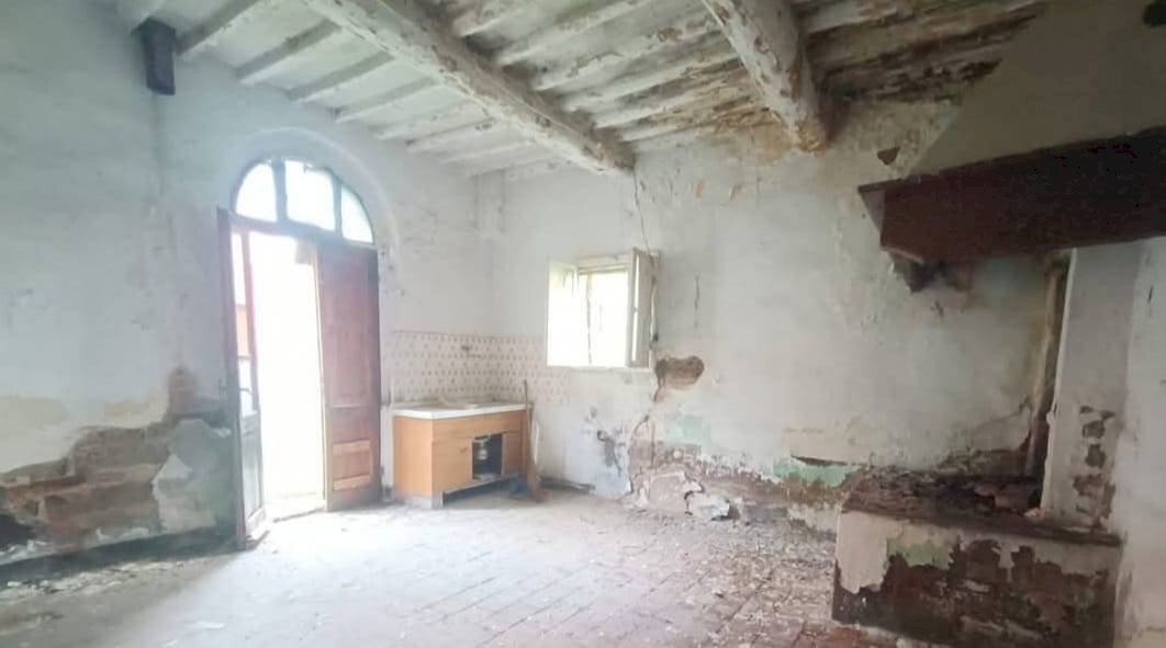 Foto 2 - Casa indipendente Corso Matteotti
 
6, Palaia - foto 2