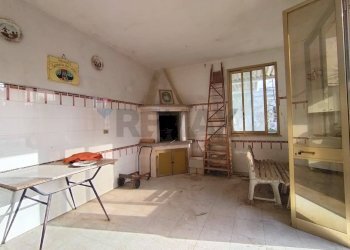 Sala da pranzo - Casa indipendente Via Vito Circolone 37-39, Maglie - foto 30