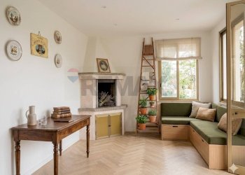 Soggiorno - Casa indipendente Via Vito Circolone 37-39, Maglie - foto 31