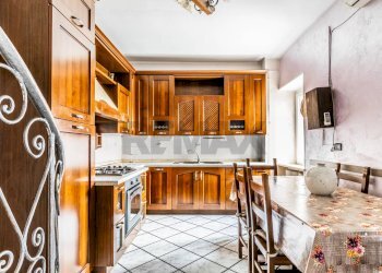 Cucina - Three-room apartment Samarate - photo 5