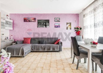 Sala da pranzo - Trilocale Via San Taddeo
 
3, Lonate Pozzolo - foto 3