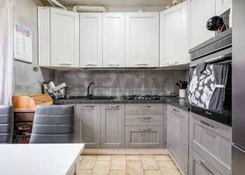 Cucina - Trilocale Via San Taddeo
 
3, Lonate Pozzolo - foto 9