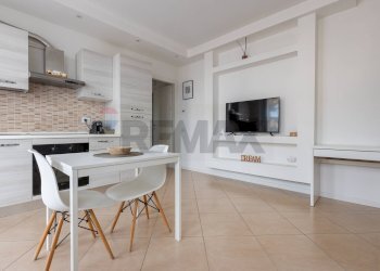 Sala da pranzo - Monolocale Via Camillo Prampolini
 
5, Gallarate - foto 2