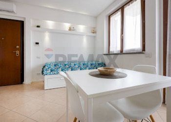 Sala da pranzo - Monolocale Via Camillo Prampolini
 
5, Gallarate - foto 5