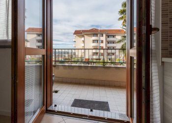 Balcone - Monolocale Via Camillo Prampolini
 
5, Gallarate - foto 18