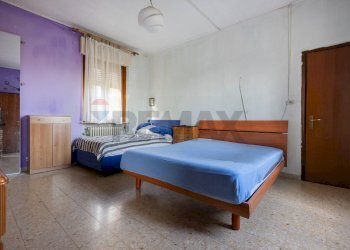 Camera / camera da letto - Casa semi indipendente Via per Besnate
 
13, Gallarate - foto 10