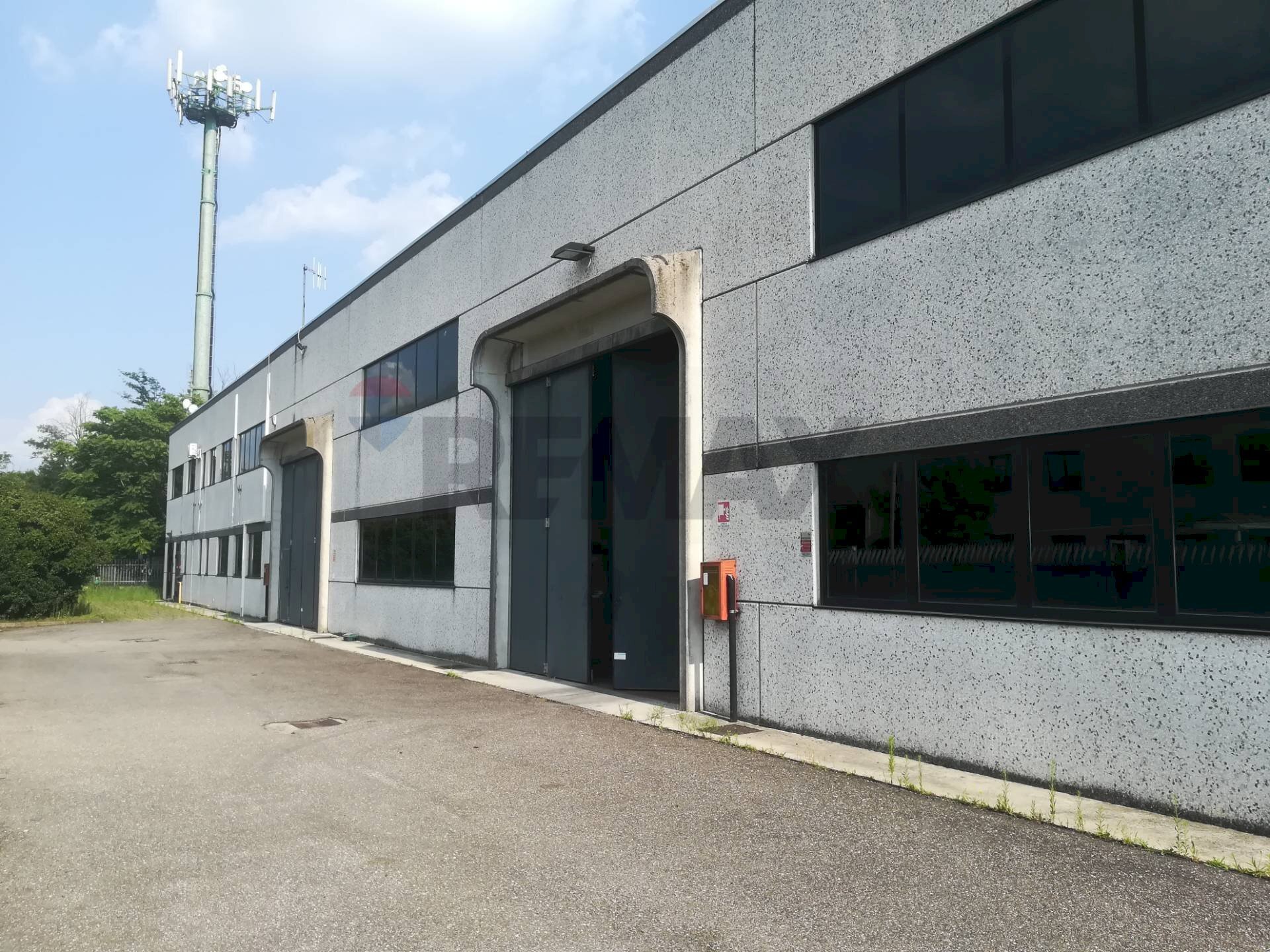 Edificio all\'aperto - Capannone Via Enrico Mattei
 
14, Pogliano Milanese - foto 1