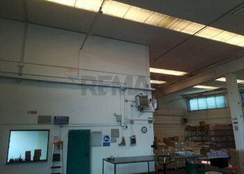 Cucina - Capannone Via Enrico Mattei
 
14, Pogliano Milanese - foto 7