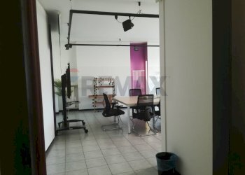 Ufficio - Capannone Via Enrico Mattei
 
14, Pogliano Milanese - foto 22