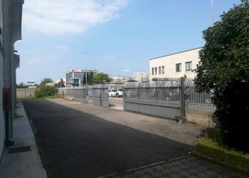 Edificio all\'aperto - Capannone Via Enrico Mattei
 
14, Pogliano Milanese - foto 30