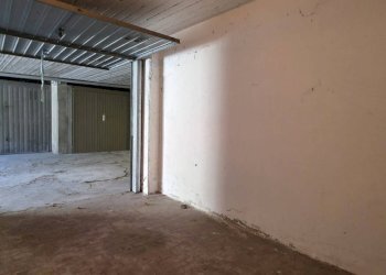 Foto 2 - Box via Conti di Challand, Saint-Vincent - foto 2