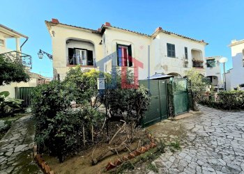 Foto 1 - Trilocale VIA SVEZIA
 
31, Pomezia - foto 1