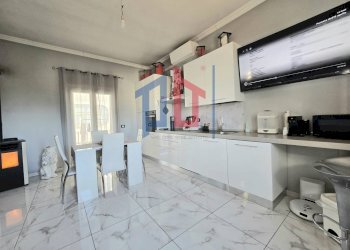 Foto 8 - Trilocale VIA SVEZIA
 
31, Pomezia - foto 8