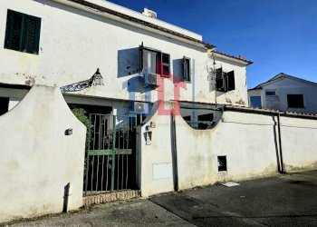 Foto 32 - Trilocale VIA SVEZIA
 
31, Pomezia - foto 32