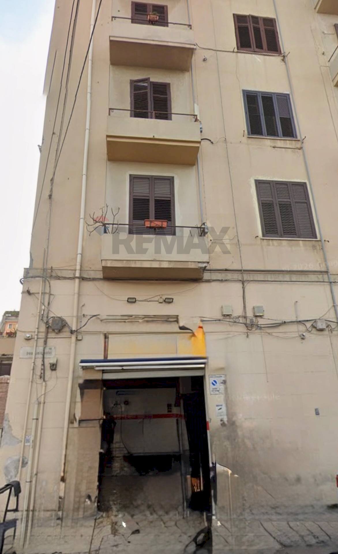 Edificio all\'aperto - Locale Commerciale Via Pasquale Calvi
 
2a, Palermo - foto 1