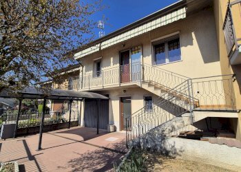 Foto 1 - Villa a Schiera Via Mazzini
 
16, Vistarino - foto 1