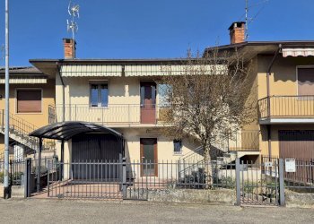 Foto 2 - Villa a Schiera Via Mazzini
 
16, Vistarino - foto 2
