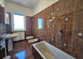 Foto 19 - Villa a Schiera Via Mazzini
 
16, Vistarino - foto 19