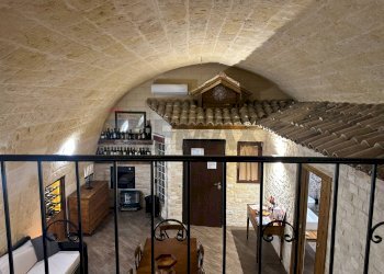 Scale - Bilocale Sonnino
 
8, Andria - foto 16