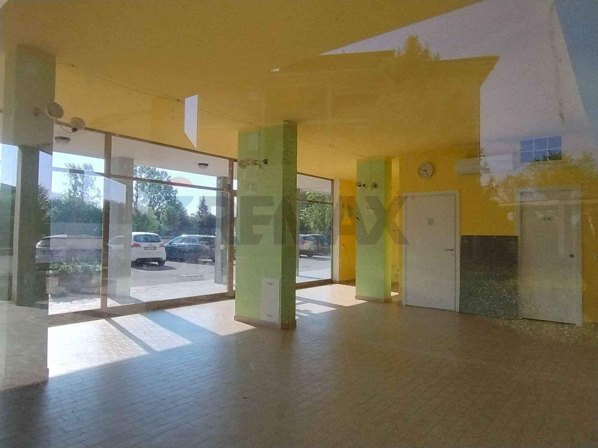 Stanza vuota - Commercial Premises Gugielmo da Gattatico
 
3, Gattatico - photo 1