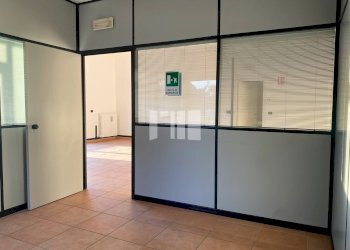 Foto 12 - Locale Commerciale Via Gramsci
 
65, Giulianova - foto 12