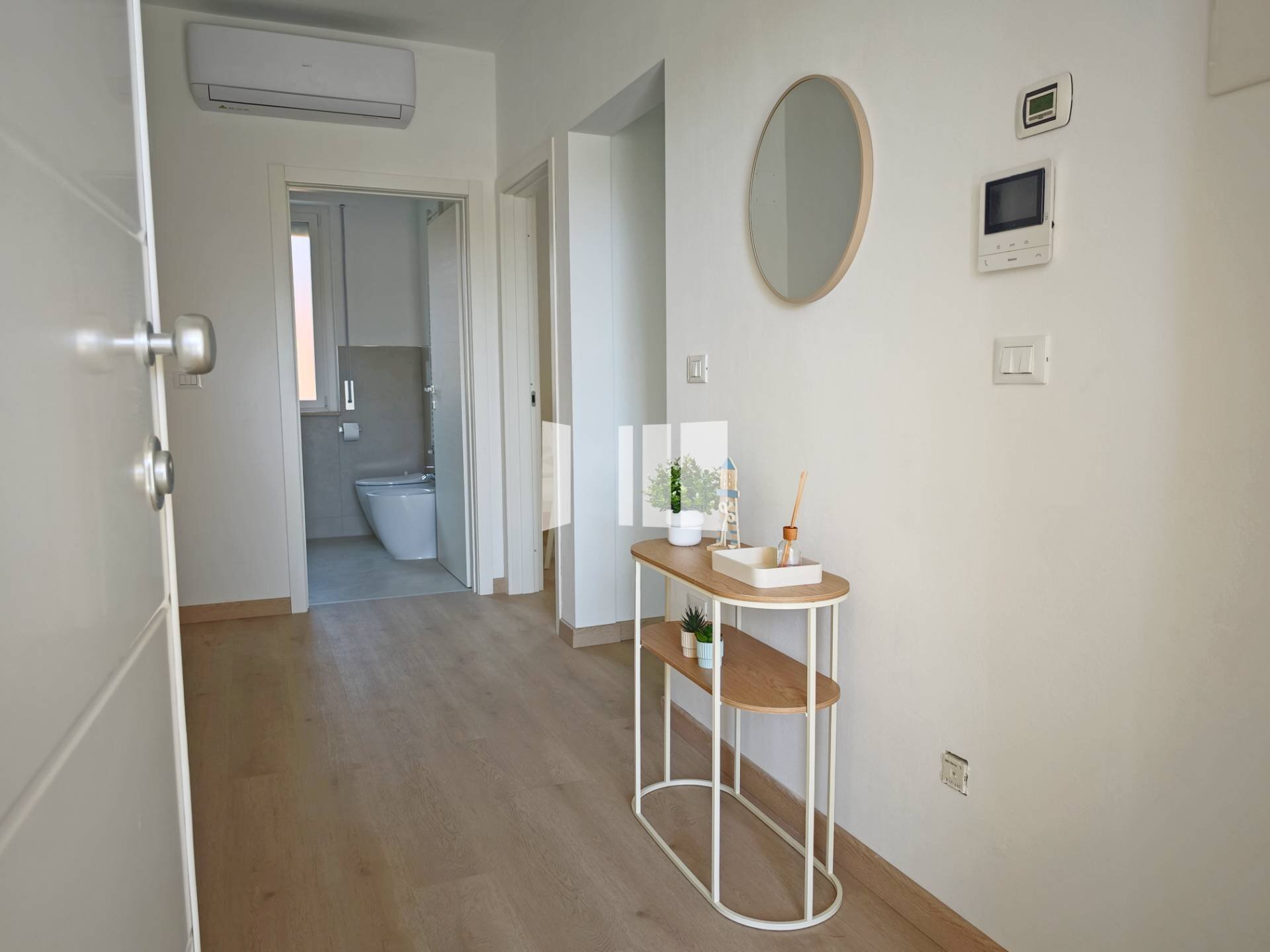 Foto 1 - Trilocale Lungomare Rodi
 
6, Giulianova - foto 1