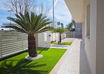 Foto 1 - Trilocale Lungomare Rodi
 
6, Giulianova - foto 1