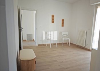 Foto 23 - Trilocale Lungomare Rodi
 
6, Giulianova - foto 23